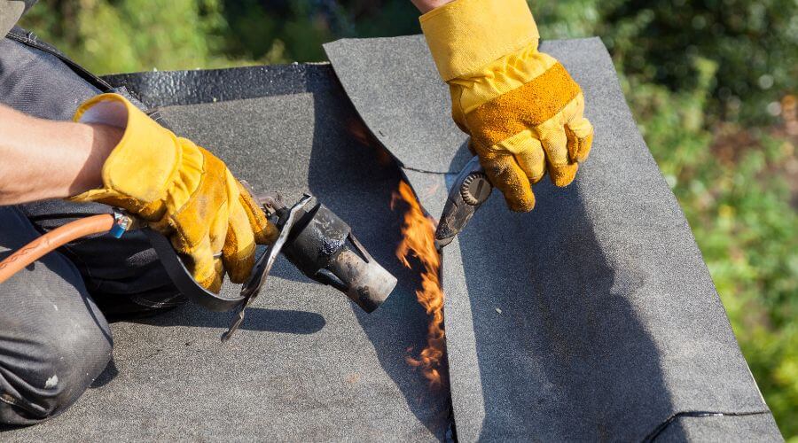 Professional flood damage restoration services in Crescent, OK